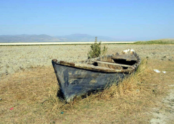 Marmara Gölü'nü tarıma açan protokol iptal edildi