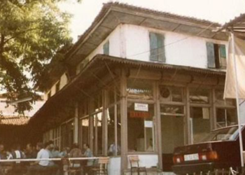 Menteşe Arasta'da çocukluk