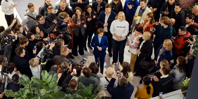 Moldova'da Maya Sandu yeniden seçildi