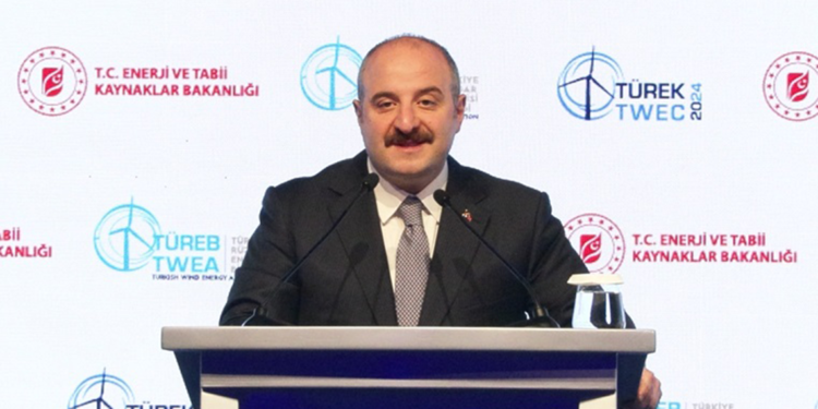 Mustafa Varank, Türkiye Rüzgar Enerjisi Kongresi'nde konuştu