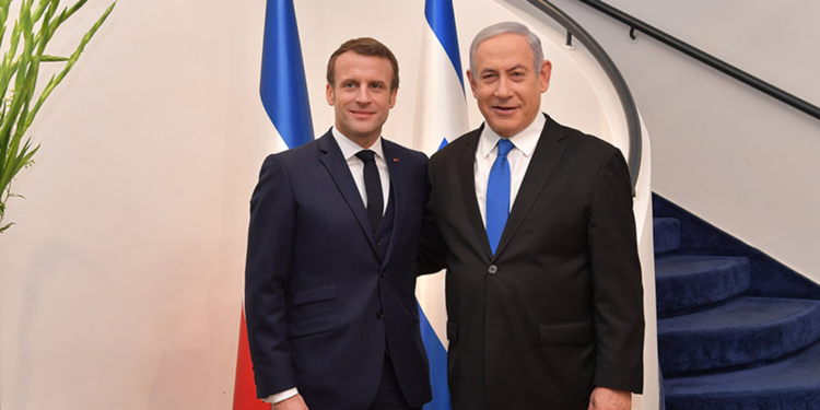 Netanyahu, Macron'dan UCM kararını uygulamamasını istedi