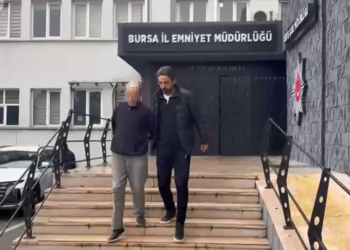 Otobüste kadını bıçaklayan şüpheli yakalandı