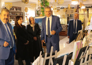 3 kardeş Erzurum'da ortak sergi açtı