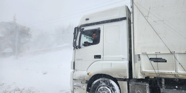 Sertavul Geçidi ulaşıma kapandı
