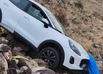 Otomobilinde kalp krizi geçiren sürücü öldü