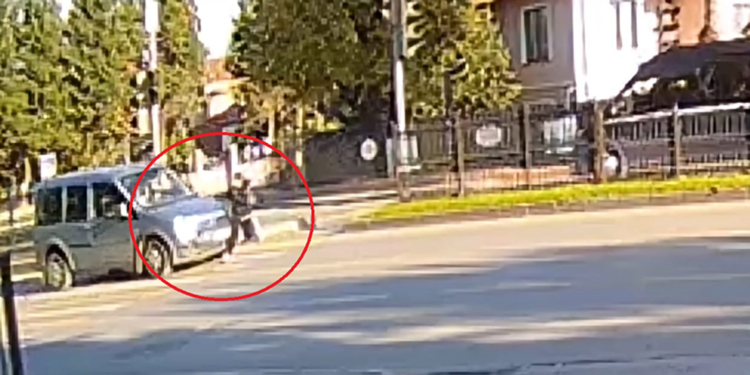 Sakarya'da hafif ticari aracın çarptığı 11 yaşındaki Zühre öldü