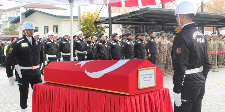 Şehit polis memuru Lütfü Beykoz için tören