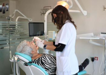 Sosyal medya, diş ve çene estetiklerine talepleri artırdı
