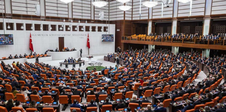 TBMM'ye 7 milletvekilinin dokunulmazlık dosyası sunuldu