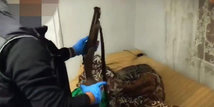 Tekirdağ'da mahalleye 157 polisle eş zamanlı operasyon