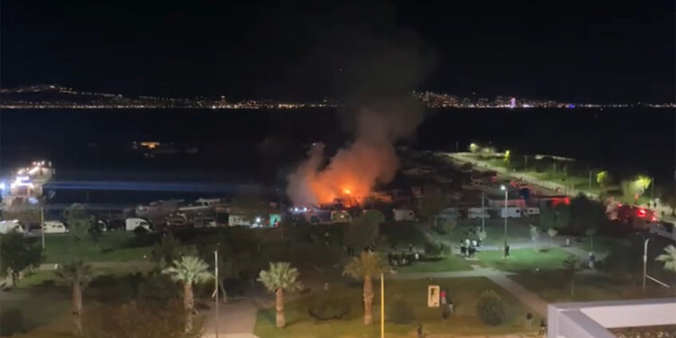 Teknede ısıtıcı patladı; yangında öldü