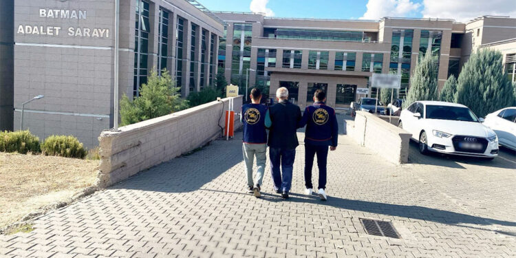 33 yıl hapisle aranan DBP il eş başkanı Şükrü Tapkan tutuklandı