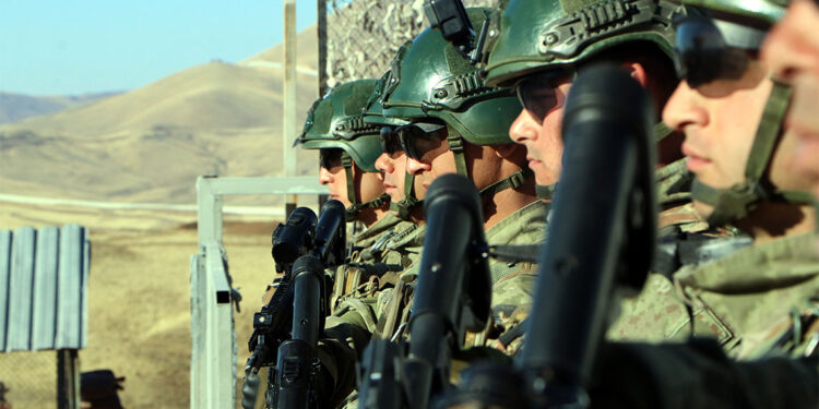 Türkiye-İran sınırındaki güvenlik duvarının yüzde 70'i tamamlandı