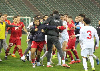 Türkiye U21-Sırbistan U21 maçının ardından arbede yaşandı