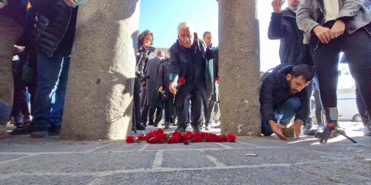 Tahir Elçi vurulduğu yerde anıldı
