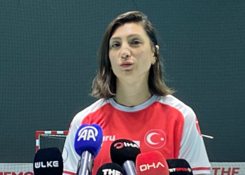 Tarihte bir ilk, Türkiye Kadın Milli Hentbol Takımı Avrupa’da