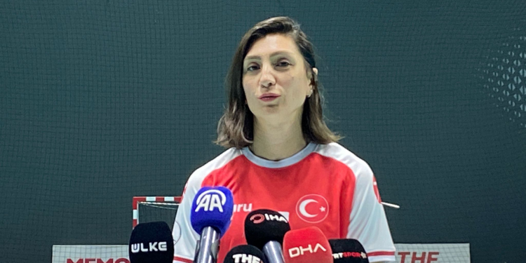Tarihte bir ilk, Türkiye Kadın Milli Hentbol Takımı Avrupa’da