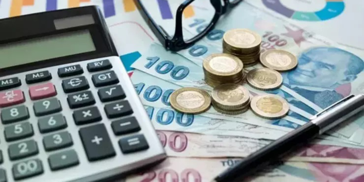 Toplam ciro eylülde yıllık yüzde 47 arttı