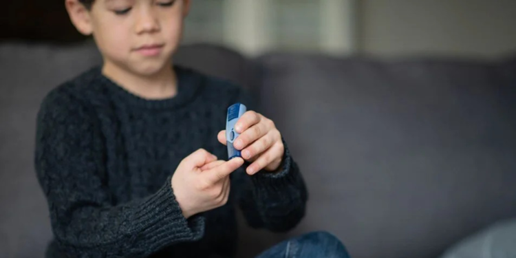 Türkiye'de 30 bin çocuk diyabetle yaşıyor