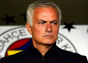UEFA’dan Jose Mourinho'ya 1 maç men cezası
