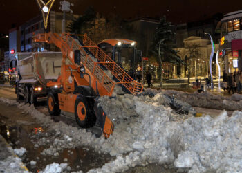 Van'ın 3 ilçesinde eğitime ara verildi