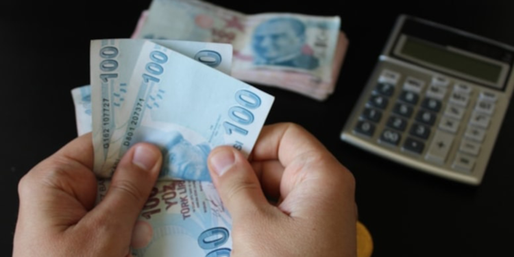 Vergi borcu ve cezası bulunan mükellefler ilan edildi