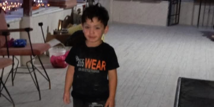 Yangında dumandan etkilenen Abidin, yaşam savaşını kaybetti