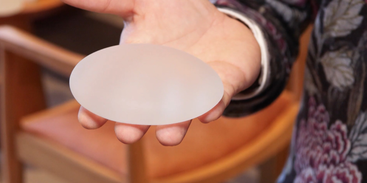 Yeni meme büyütme operasyonu ile 30 dakikada günlük hayata dönülebilir