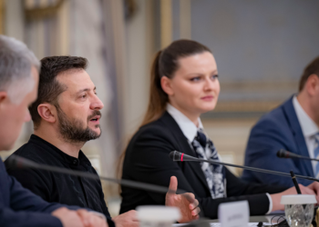 Zelenskiy’den Oreşnik füzesi tepkisi