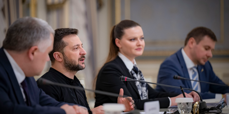 Zelenskiy’den Oreşnik füzesi tepkisi