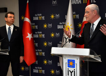 İmamoğlu siyasi parti liderleriyle görüştü