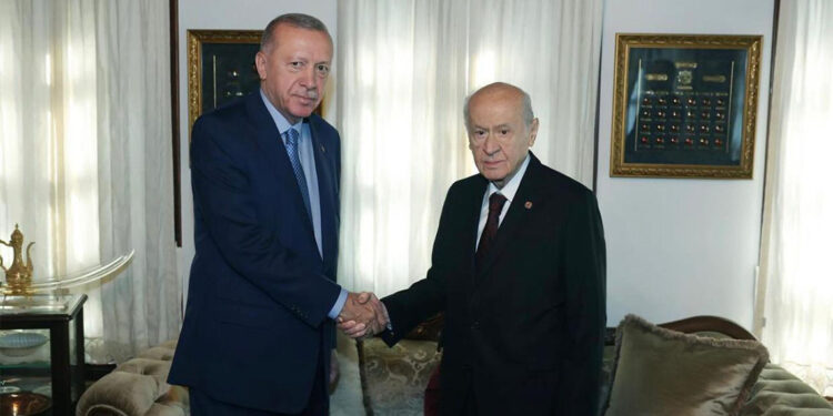 Erdoğan ve Bahçeli görüşecek