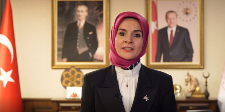 Kadına yönelik şiddet bir insanlık suçudur