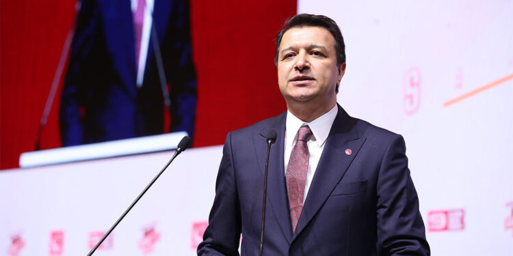 Saadet Partisi Mahmut Arıkan ile yola devam dedi