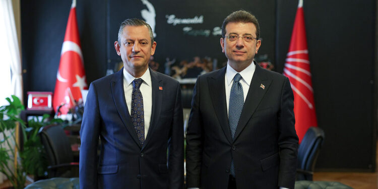 Özgür Özel Ekrem İmamoğlu görüşmesi başladı