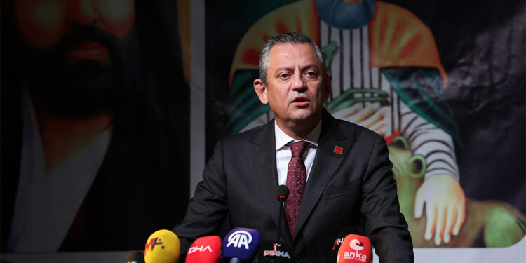 Cumhuriyet'e tuzak bir müfredat programını dayattılar