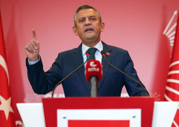 Özgür Özel Esenyurt Belediye Başkanı Ahmet Özer'i ziyaret edecek