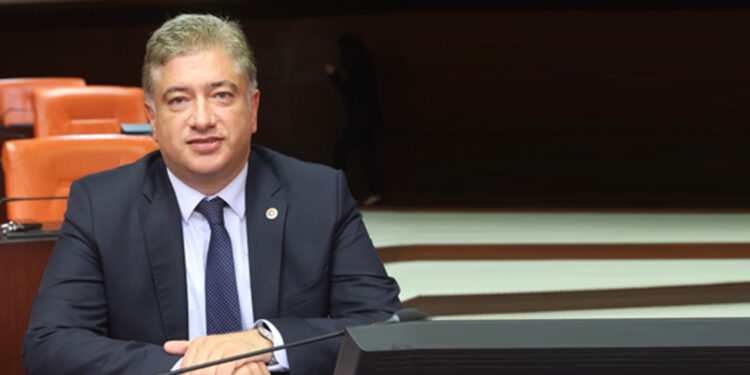 Öğretmenlerimiz çocuklarımızın derdiyle dertlenen rehberlerimizdir