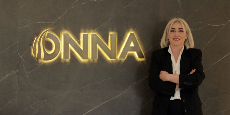 Protez saçlar, yoğun dökülme yaşayanlara alternatif sunuyor