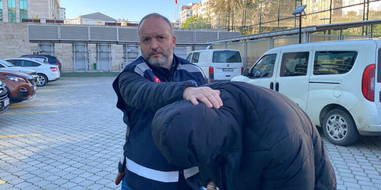 İkinci el eşya dükkanından hırsızlığa 1 gözaltı