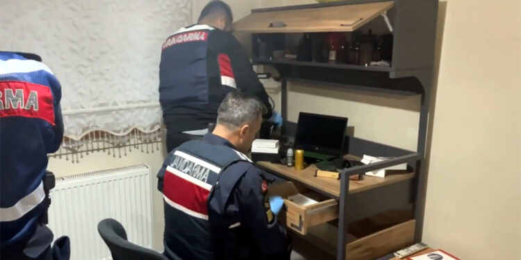 Siberağ-11 operasyonlarında 46 şüpheli yakalandı