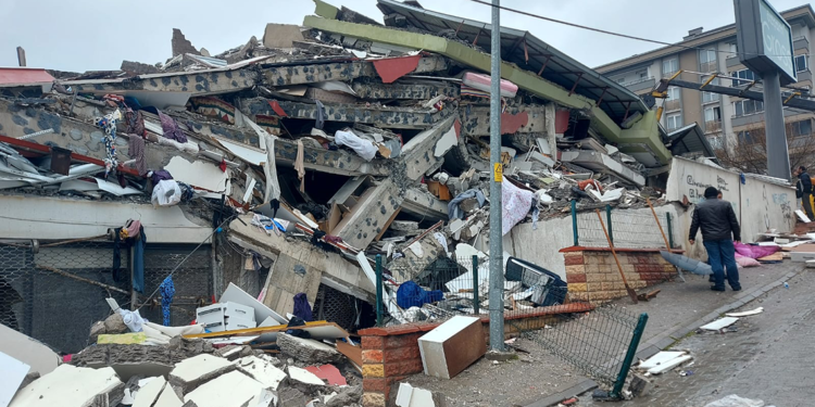 44 kişinin öldüğü 'Said Bey Sitesi' davasında 2 kamu görevlisine hapis istemi