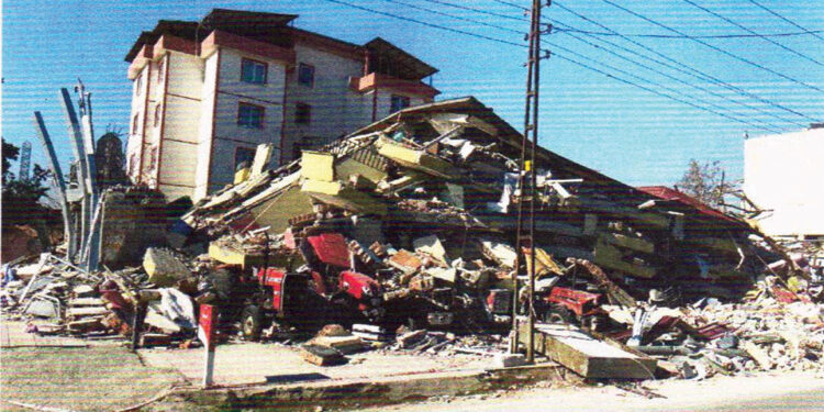 618 yıl hapsi istenen sanığa tahliye