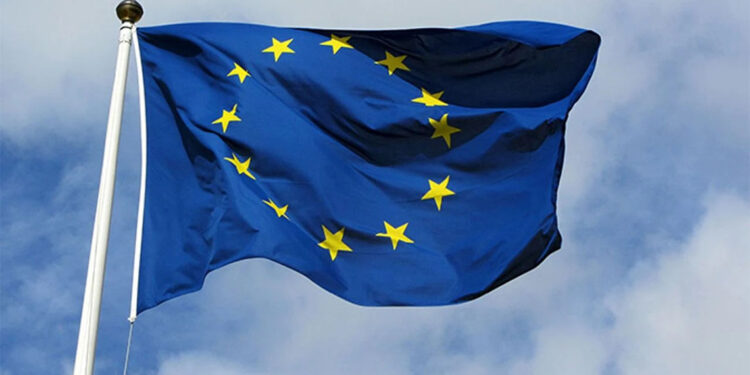 Suriye'nin yeniden inşa edilmesine önem veriyoruz