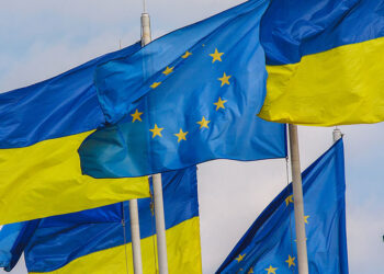 Ukrayna'ya 2025'te ek 30 milyar avroluk destek