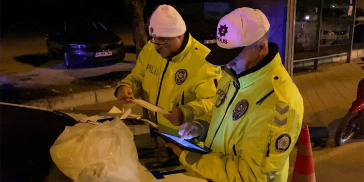 Adana'da dron destekli trafik denetimi