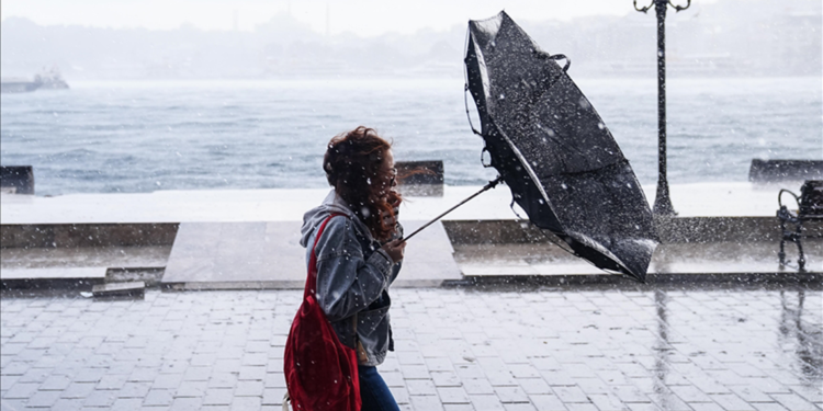 AFAD'dan şiddetli yağış ve fırtına uyarısı geldi