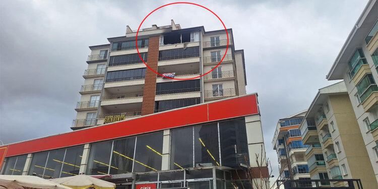 Ankara'da 7 katlı apartmanda yangın