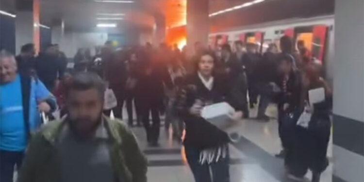 Batıkent metro istasyonunda patlama ve yangın