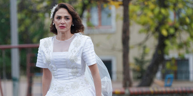 Annem Ankara'da hikaye kadar karakterler de gerçek